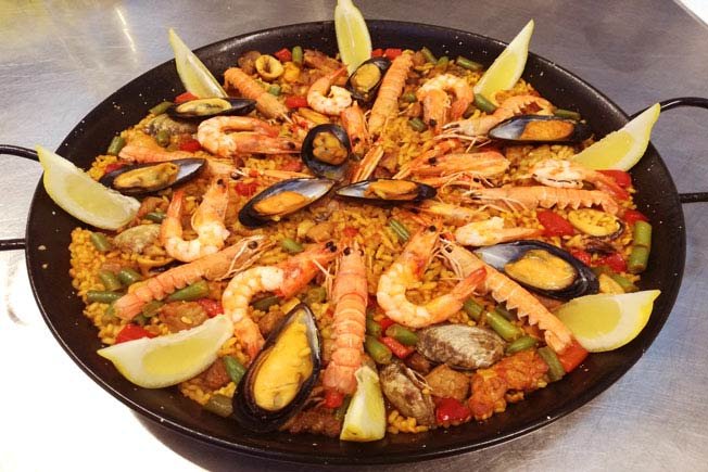 Paella mixta